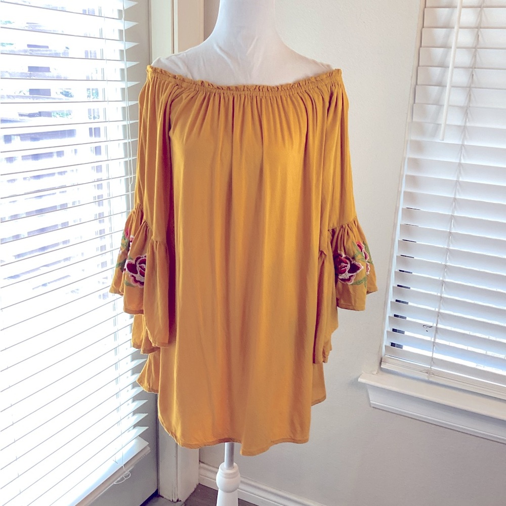 Feathers Yellow Mustard Boho Embroidered Bell Sleeved Mini Size M